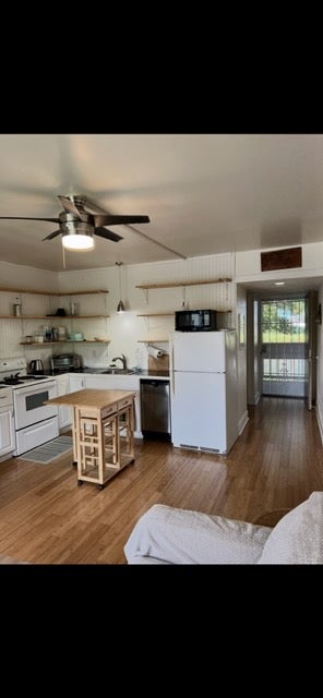 Photo of 400 Hualani St #4224, Hilo, HI 96720 (MLS # 724460)