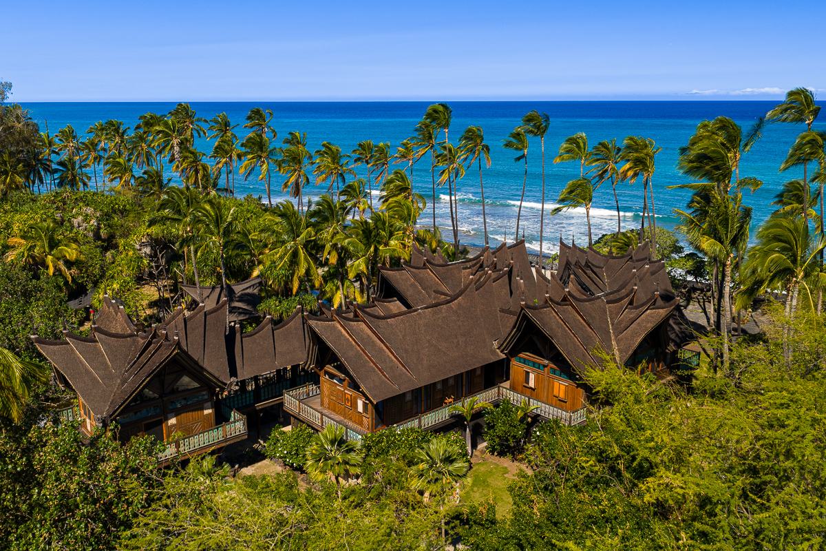 71-1890 QUEEN KAAHUMANU HIGHWAY