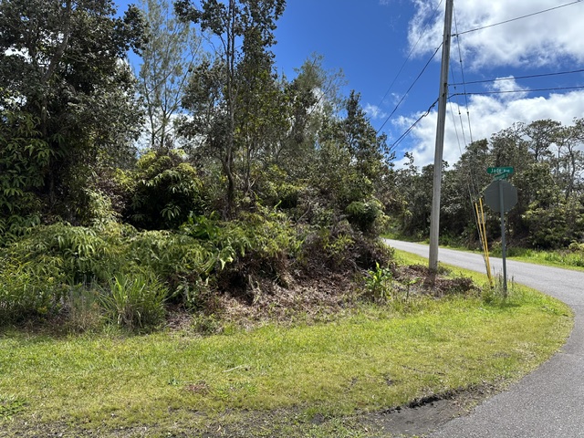 Photo 1 of 9 — Volcano, HI 96785