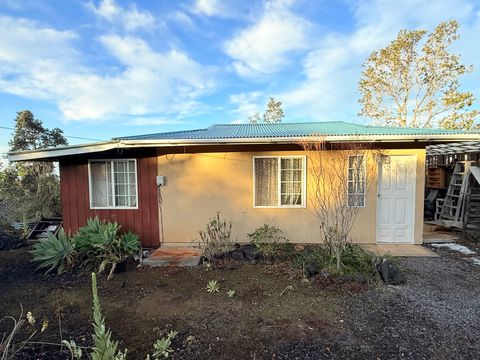 Photo of 92-1720 Sea Breeze Pkwy, Ocean View, HI 96737 (MLS # 727004)