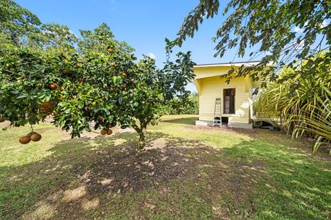 Photo of 15-1385 15th Ave, Keaau, HI 96749 (MLS # 727469)