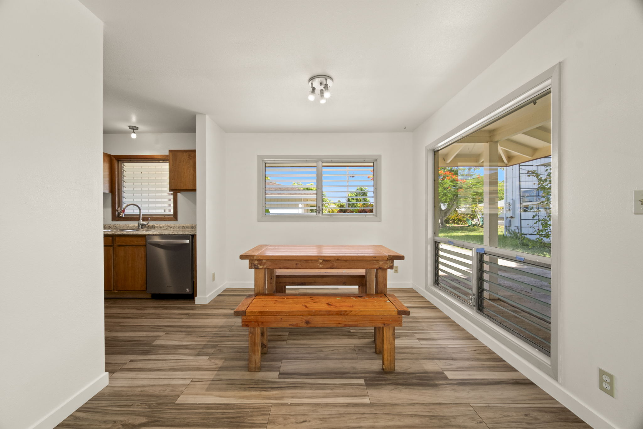 395-B MIULANA PL B (UNIT 2)