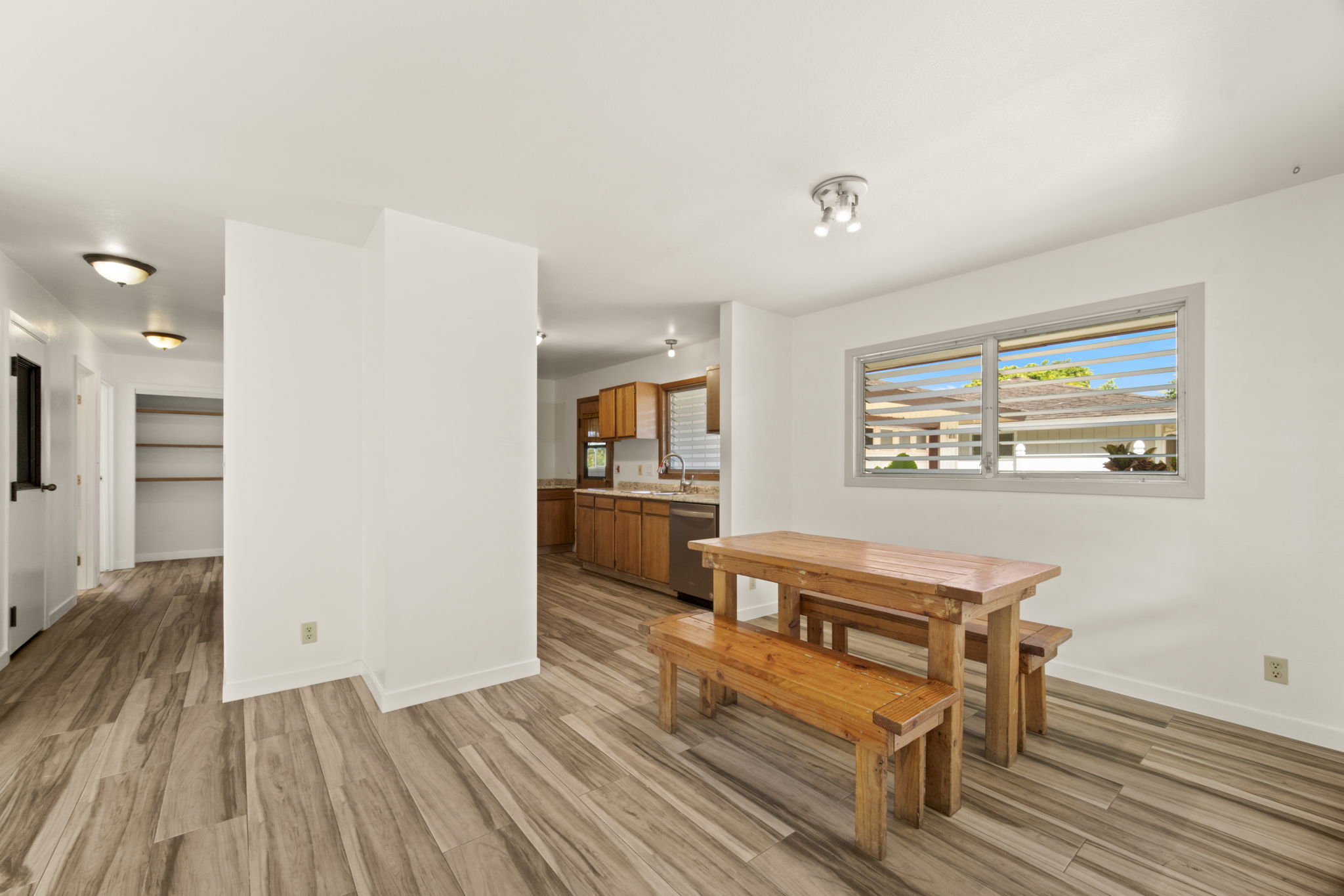 395-B MIULANA PL B (UNIT 2)