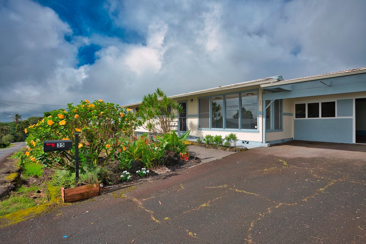 Photo 1 of 29 — 35 HOKULANI ST, Hilo, HI 96720