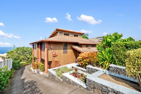 Photo of 77-6436 Pualani St, Kailua Kona, HI 96740 (MLS # 733916)