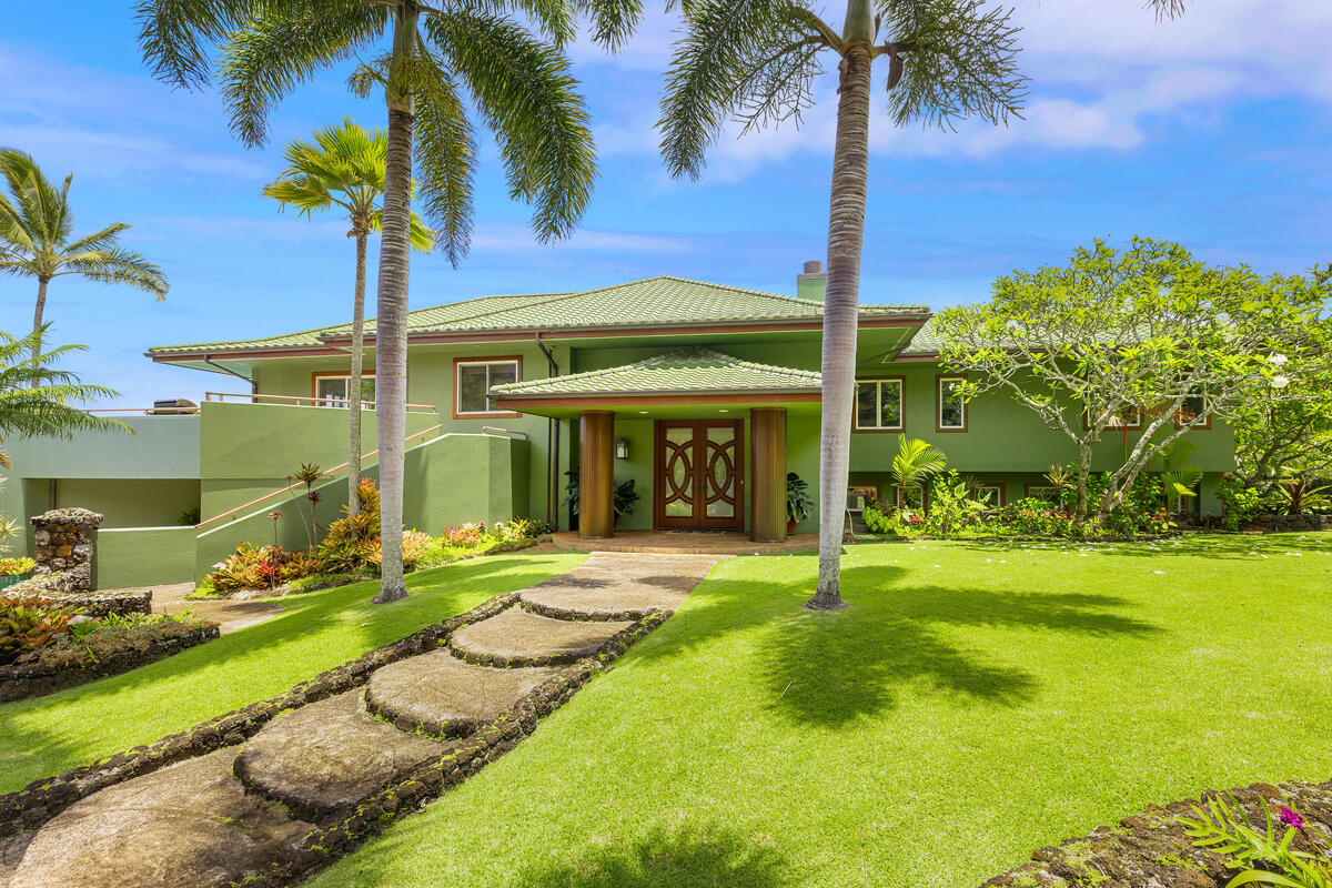 4228-L WAIAKALUA ST B & C