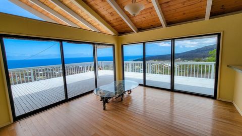 Photo of 88-1518 Eiwa Ave, Captain Cook, HI 96704 (MLS # 728076)