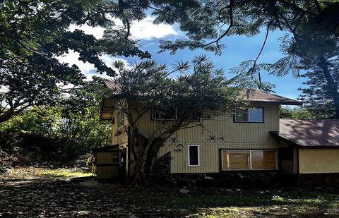 Photo of 75-438 Hualalai Rd, Kailua Kona, HI 96740 (MLS # 728688)