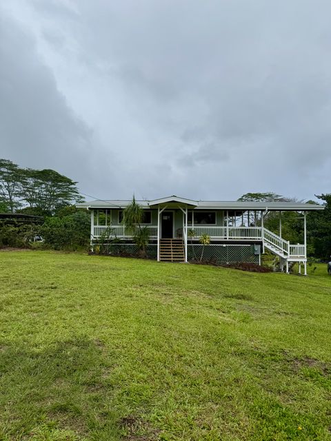 Photo of 15-1393 17th Ave, Keaau, HI 96749 (MLS # 724860)