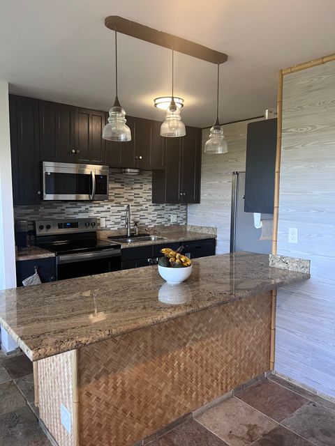 Photo of 79-7199 Mamalahoa Highway #106, Holualoa, HI 96725 (MLS # 727600)