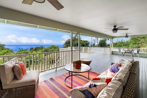 75-5256-A MAMALAHOA HIGHWAY Holualoa HI 96740