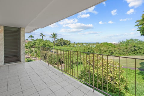 Photo of 78-7030 Alii Dr #307, Kailua Kona, HI 96740 (MLS # 732406)