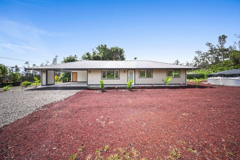 Photo of 16-2092 Stardust Dr, Pahoa, HI 96778 (MLS # 732723)