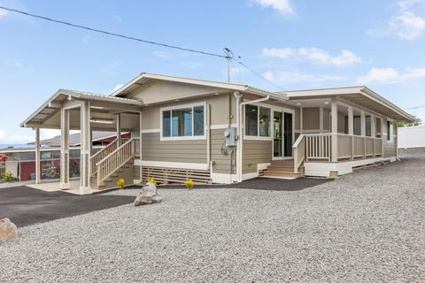 Photo of 415 Hilinai St, Hilo, HI 96720 (MLS # 729610)