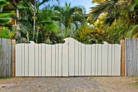 Tiny photo for 7330 Alealea Rd, Hanalei, HI 96714 (MLS # 723901)