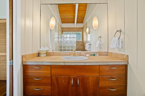 Tiny photo for 7205 Alealea Rd, Hanalei, HI 96722 (MLS # 727662)