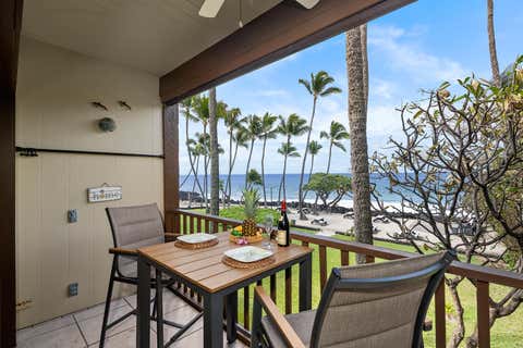 Photo of 75-6100 Alii Dr #D21, Kailua Kona, HI 96740 (MLS # 729652)