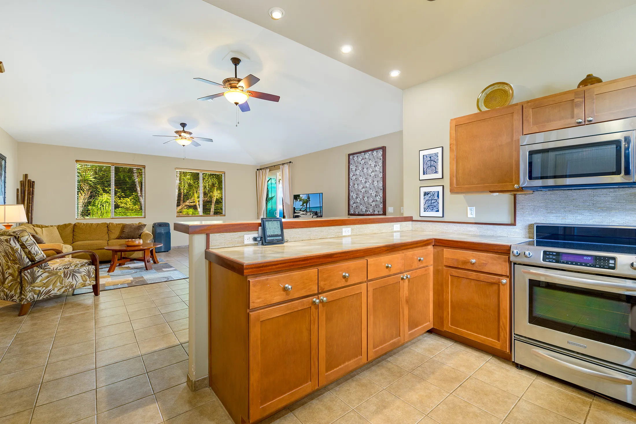Waikoloa, Hawaii 96738, United States, 3 Bedrooms Bedrooms, ,3 BathroomsBathrooms,Residential,Active,205139
