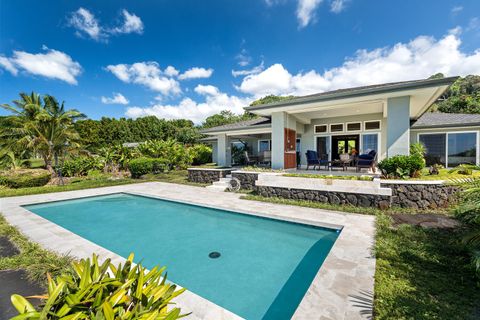 Photo of 75-2632 Keopu Lani Rd, Holualoa, HI 96725 (MLS # 726806)
