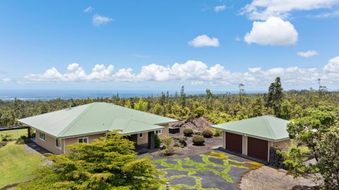 Photo of 3331 Kaumana Drive, Hilo, HI 96720 (MLS # 731844)