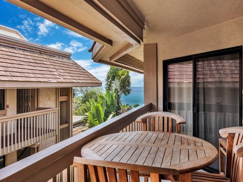 Photo of 76-6283 Alii Dr #A406, Kailua Kona, HI 96740 (MLS # 728884)