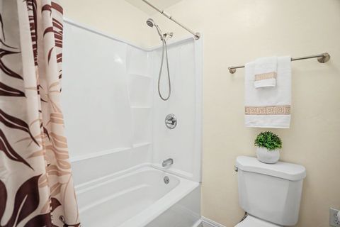 Tiny photo for 525 Aleka Lp Loop #B8, Kapaa, HI 96746 (MLS # 729086)