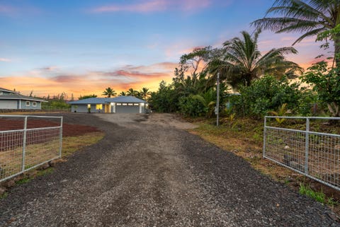Photo of 15-1688 Beach Rd, Keaau, HI 96749 (MLS # 731118)