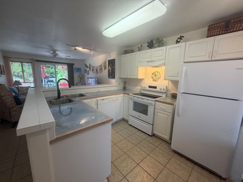 Photo of 75-6081 Alii Dr #O103, Kailua Kona, HI 96740 (MLS # 727435)