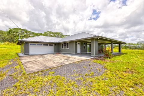 Photo of 16-382 Ainaloa Blvd, Kurtistown, HI 96760 (MLS # 729993)