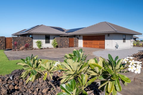 Photo of 69-9251 Ainamalu St, Kamuela, HI 96743 (MLS # 731024)