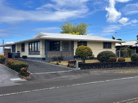 Photo of 1273 Kumukoa St, Hilo, HI 96720 (MLS # 724580)