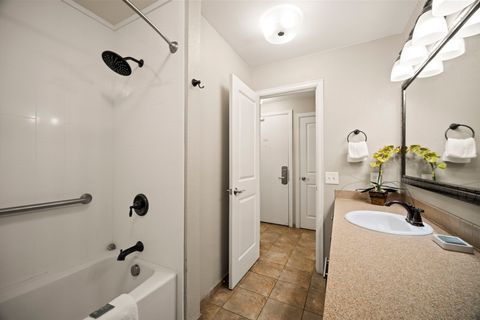 Tiny photo for 4-1250 Kuhio Hwy #H105, Kapaa, HI 96746 (MLS # 720937)