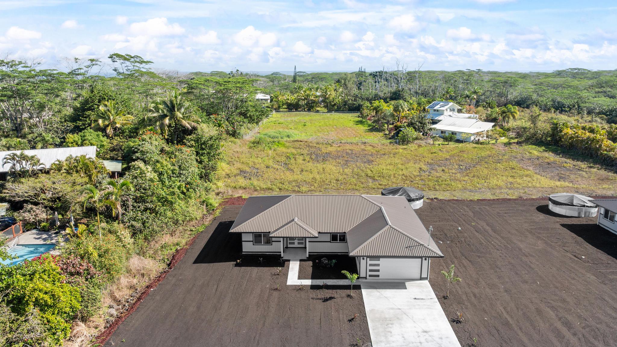 Photo 1 of 29 — 15-2063 6TH AVE, Keaau, HI 96749