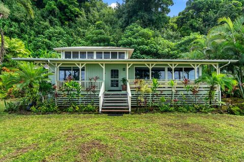 Tiny photo for 4271 Anini Rd, Kilauea, HI 96754 (MLS # 725283)