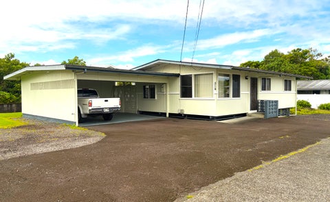 Photo of 514 Hinano St, Hilo, HI 96720 (MLS # 733485)