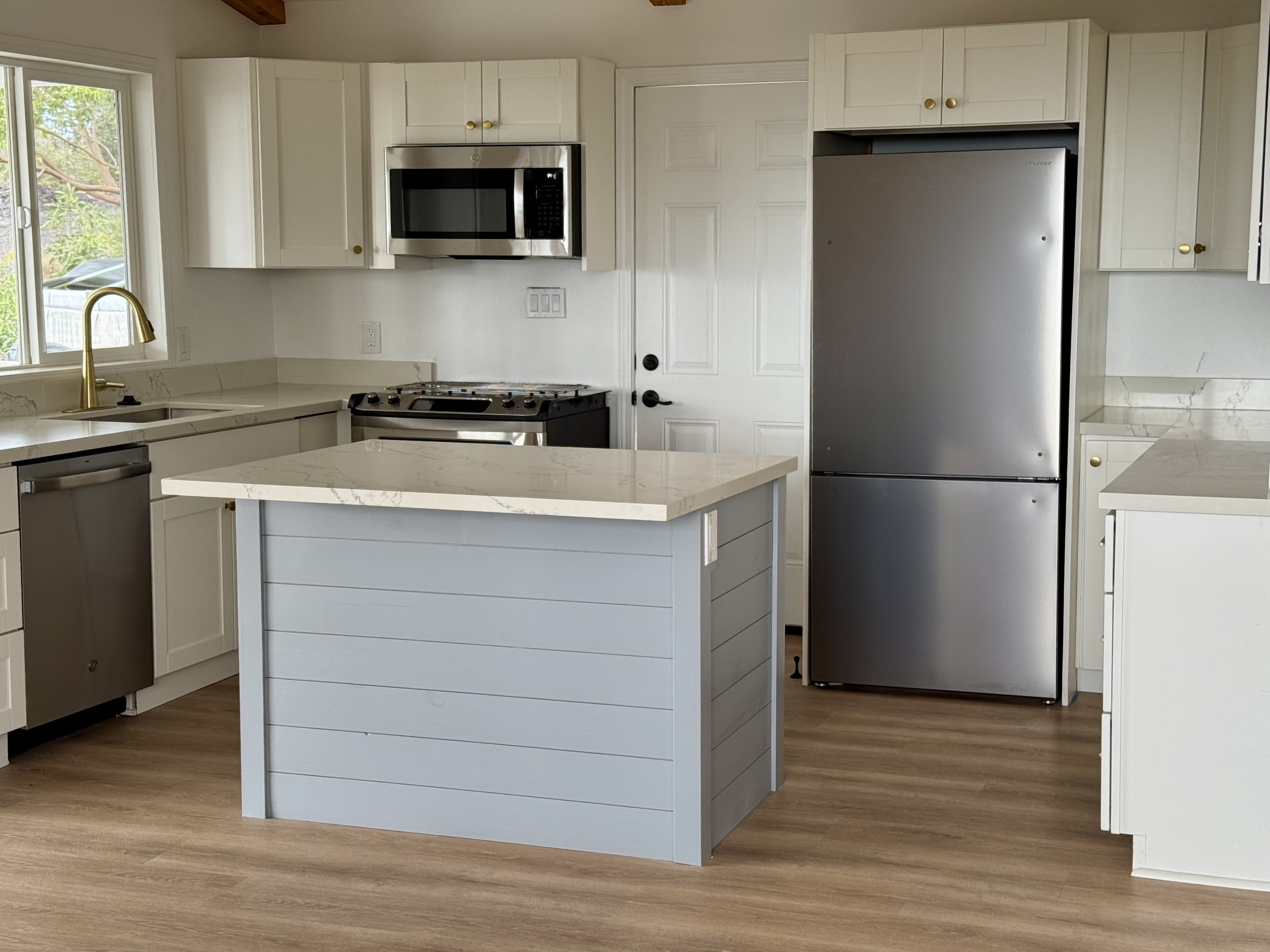 92-9043 LEILANI PKWY