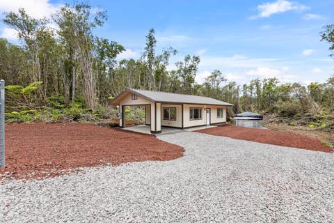 Photo of 18-2315 Awela, Road 11 Rd, Mountain View, HI 96771 (MLS # 732929)