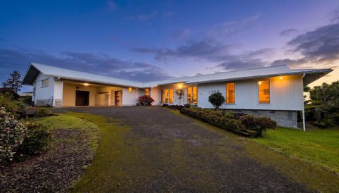 Photo of 93 Akea St, Hilo, HI 96720 (MLS # 730496)