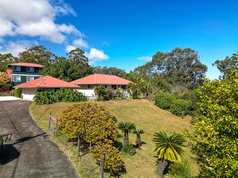 Photo of 44-3131 Mamane St #A, Honokaa, HI 96727 (MLS # 726945)