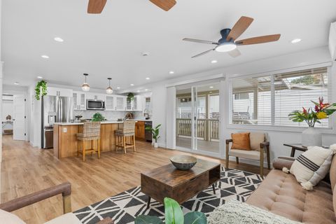 Photo of 415 Hilinai St, Hilo, HI 96720 (MLS # 723331)