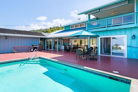 Photo of 87-404 Kaohe Rd, Captain Cook, HI 96704 (MLS # 729094)