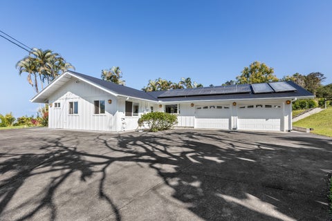Photo of 75-1069-A Kamalani St, Holualoa, HI 96725 (MLS # 732981)