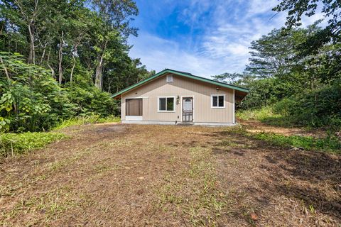 Photo of 15-1417 12th Ave, Keaau, HI 96749 (MLS # 727672)