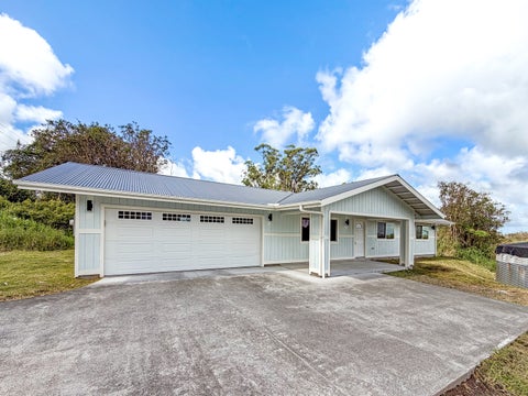 Photo of 18-4108 Haumalu St, Mountain View, HI 96771 (MLS # 734440)