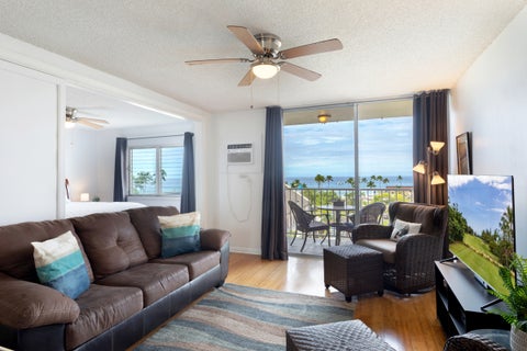 Photo of 75-5766 Kuakini Highway #609, Kailua Kona, HI 96740 (MLS # 732936)