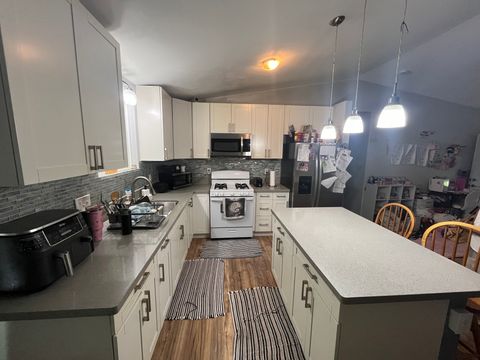 Photo of 15-2761 S Kala St, Pahoa, HI 96778 (MLS # 725437)