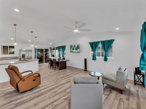 Photo of 16-2041 Uilani Dr, Pahoa, HI 96778 (MLS # 729357)