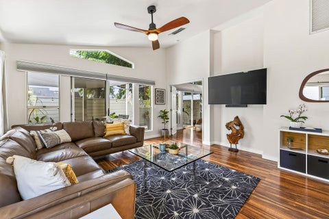 Photo of 75-233 Nani Kailua Dr #102, Kailua Kona, HI 96740 (MLS # 732668)