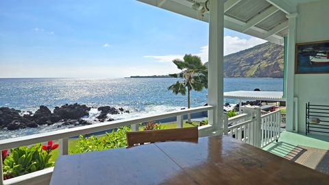 Photo of 82-6047 Puuhonua Rd, Captain Cook, HI 96704 (MLS # 722362)