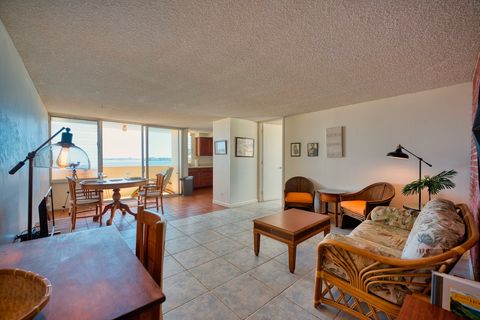 Photo of 84 Pukihae St #205, Hilo, HI 96720 (MLS # 729901)